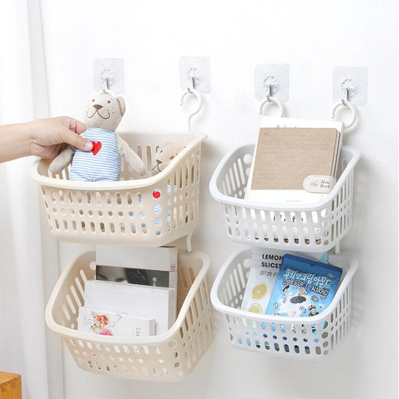 Hanging storage baskets for bathrooms and kitchens – space-saving and versatile