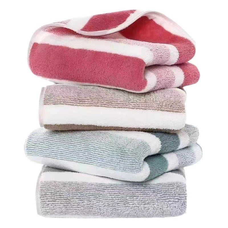 Weiches und saugfähiges Wasch- und Badetuch-Set