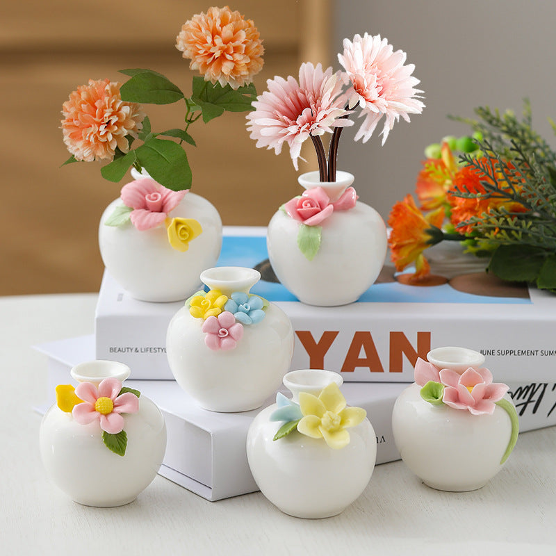 Creative hand-carved ceramic vase – small decorative flower bottle