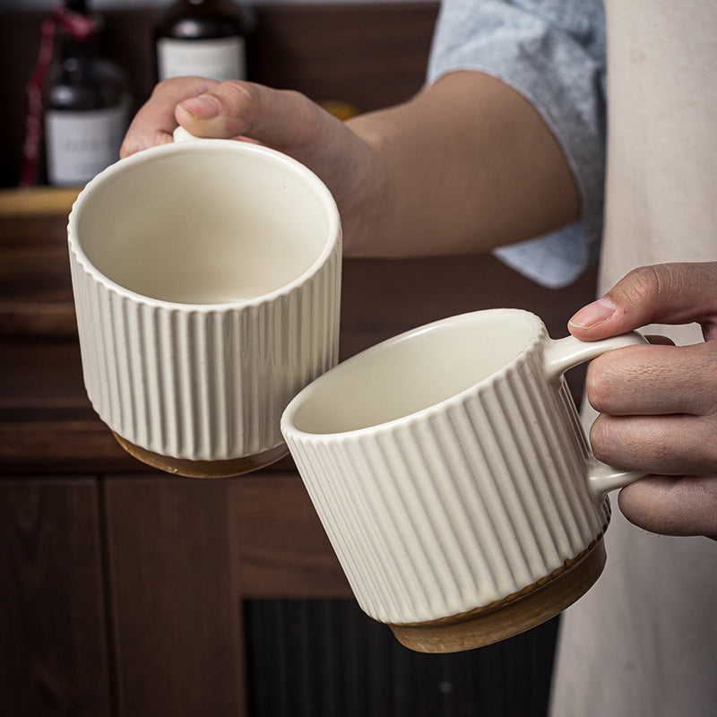 Universal-Keramikbecher - perfekt für Heim und Büro