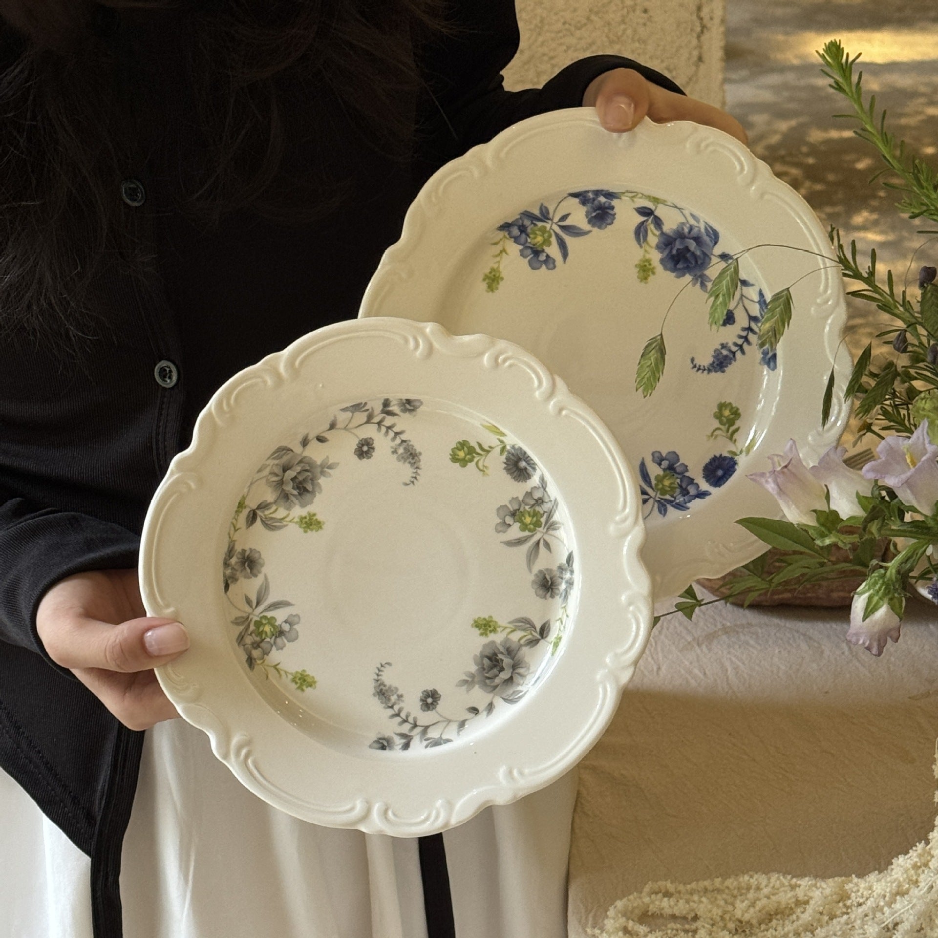 French retro lace ceramic dessert plate – elegant & stylish