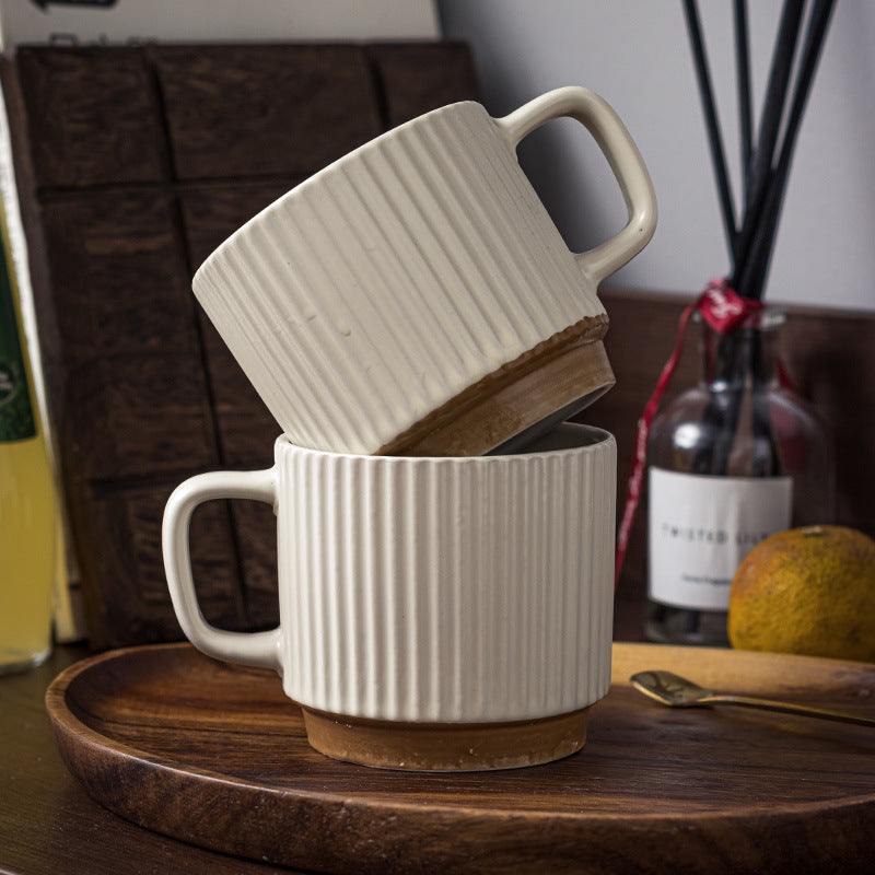 Universal-Keramikbecher - perfekt für Heim und Büro
