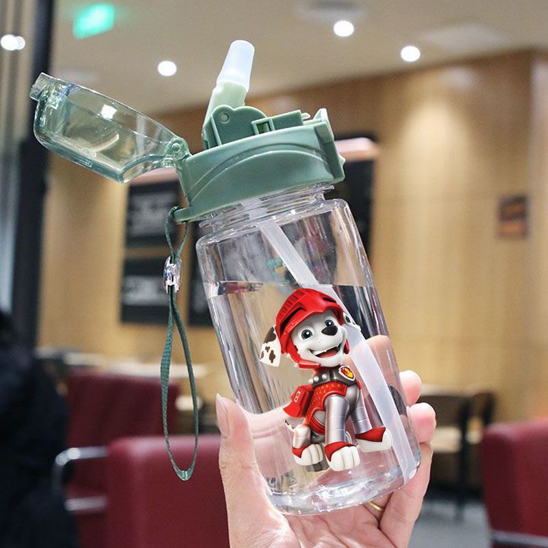 Portable Straw Cup for Kids – lightweight & easy to handle