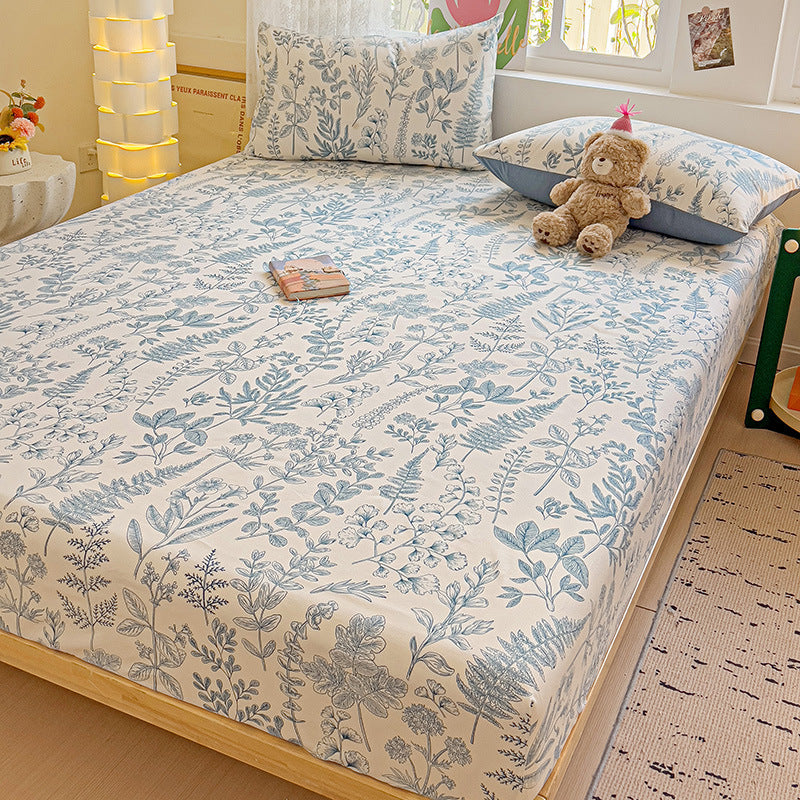 Four-Season Floral Mattress Protector – Washable & Breathable