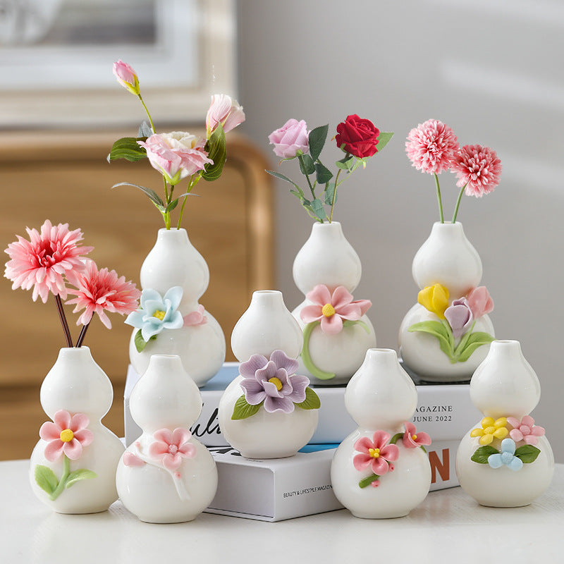 Creative hand-carved ceramic vase – small decorative flower bottle