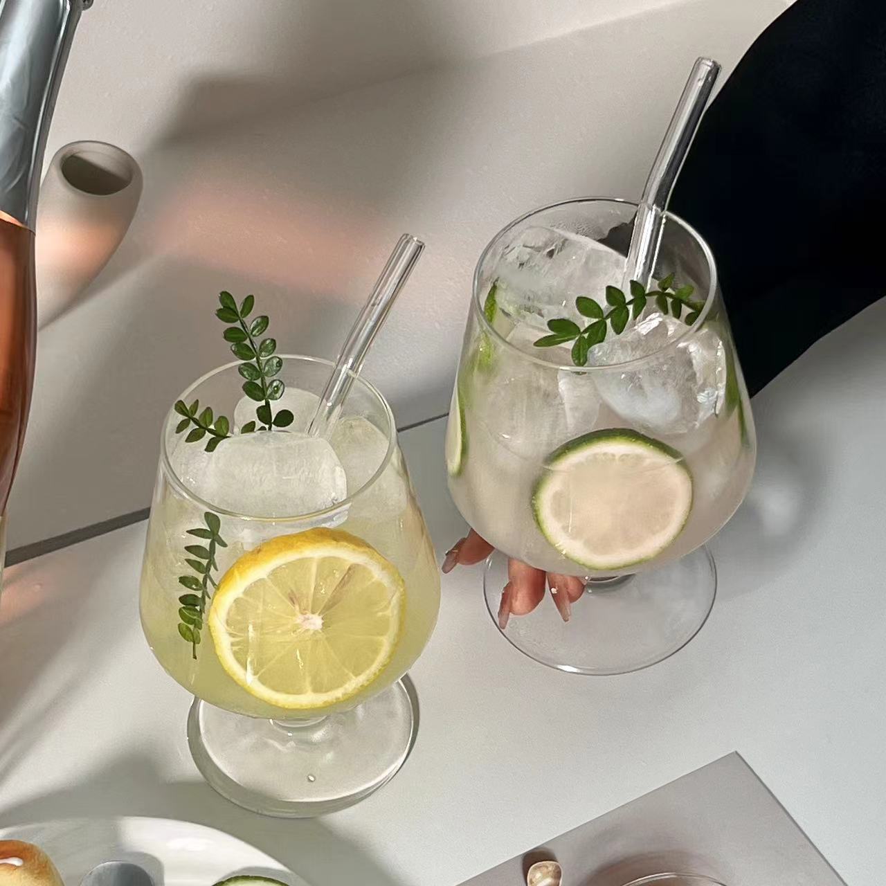 Schicker Glasbecher für Brandy & Soda - stilvoll & vielseitig
